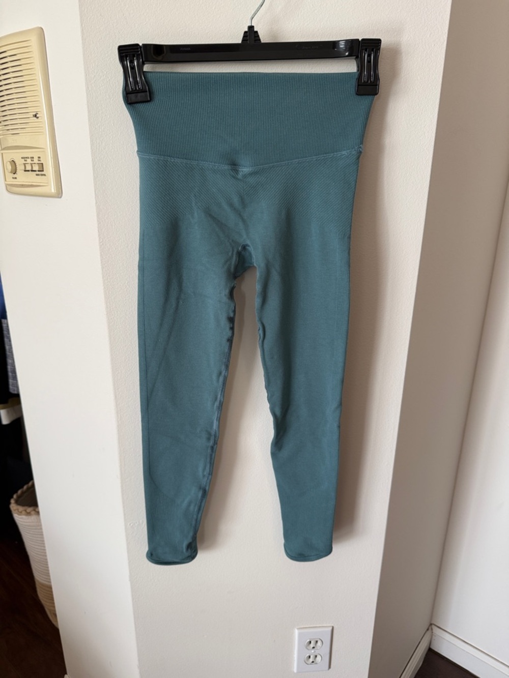 Gymshark Sea green Seamless cropped Leggings